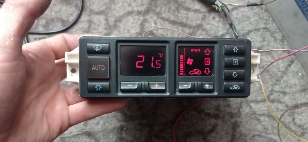 Panel klimatronik Audi 80 8a0 różne numery