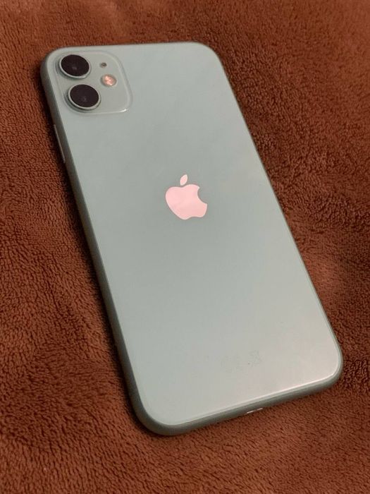 Продам iphone 11