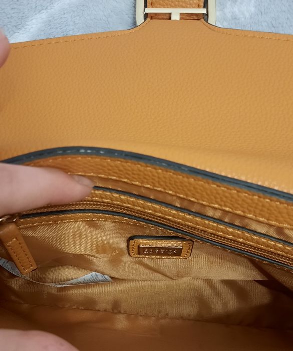 Сумки від Caprisa