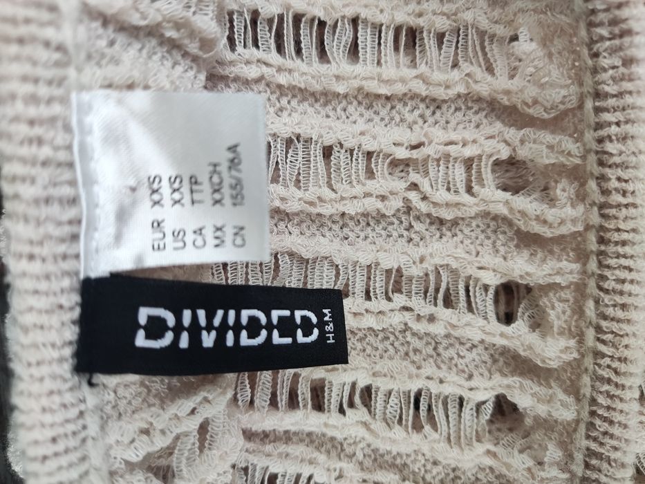 Żakardowa bluzka kamizelka plecionka