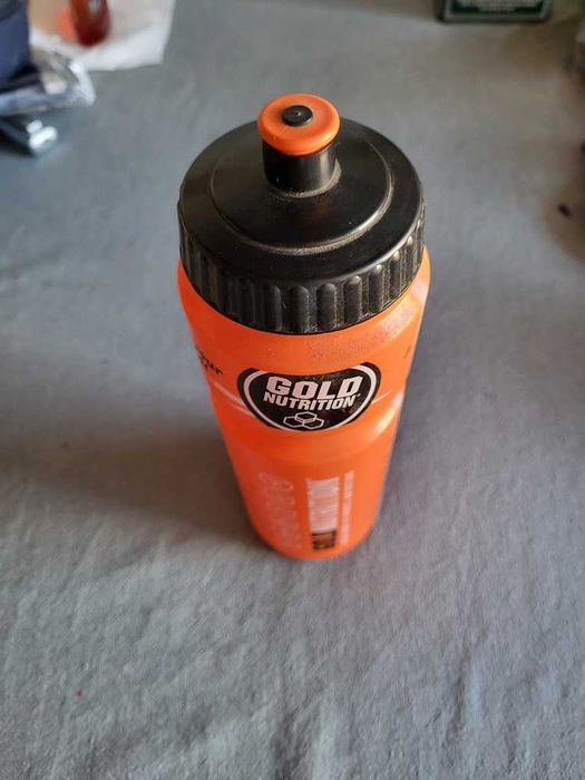 Plastic Bottle443822359341312001