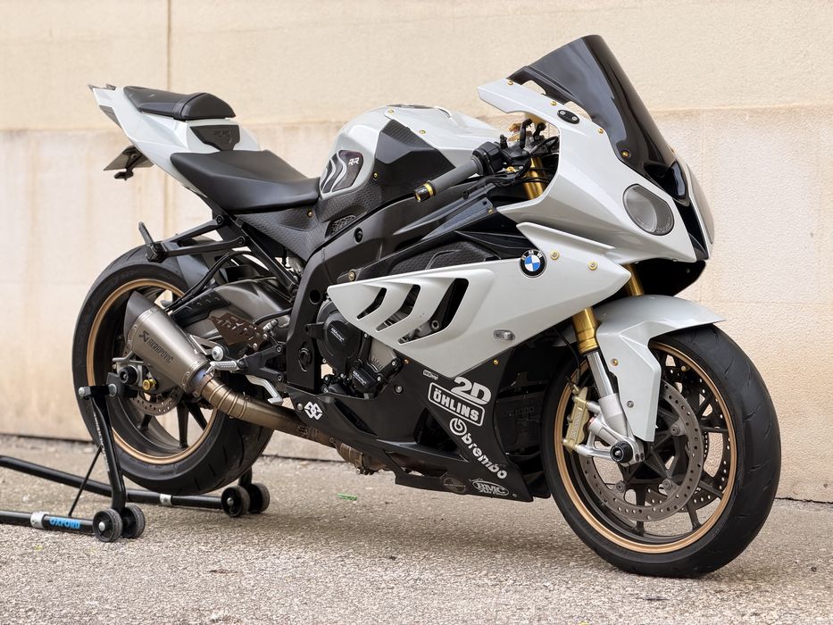 BMW S1000RR - Akrapovic! Nardo Grey