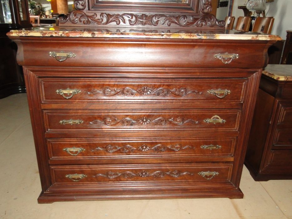 Grande cómoda antiga com espelho e tampo em pedra - óptimo estado T