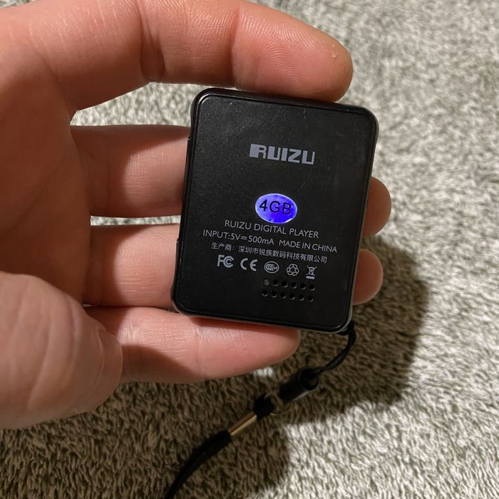Медиаплеер MP3 Ruizu 4 gb