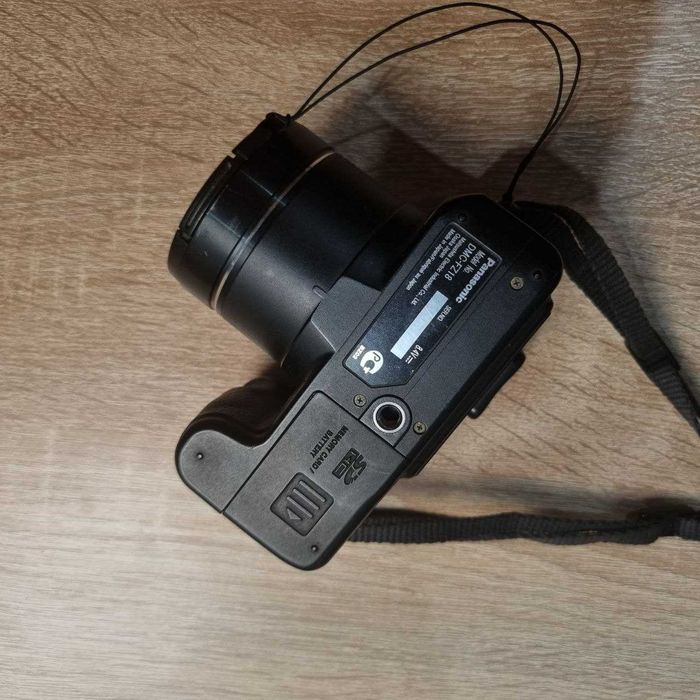 Фотоапарат Panasonic Lumix DMC FZ18 — 18× оптичний зум