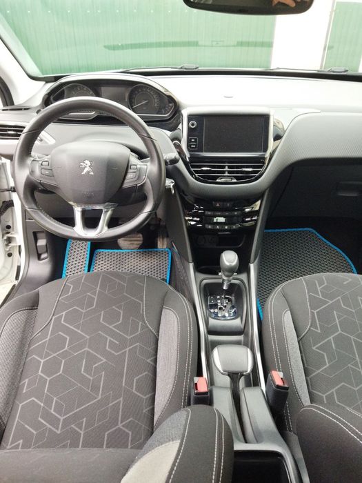 Пежо 2008,2016 рік,автомат