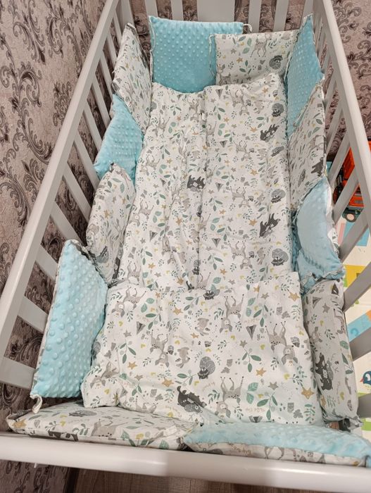 Постільний комплект в кроватку