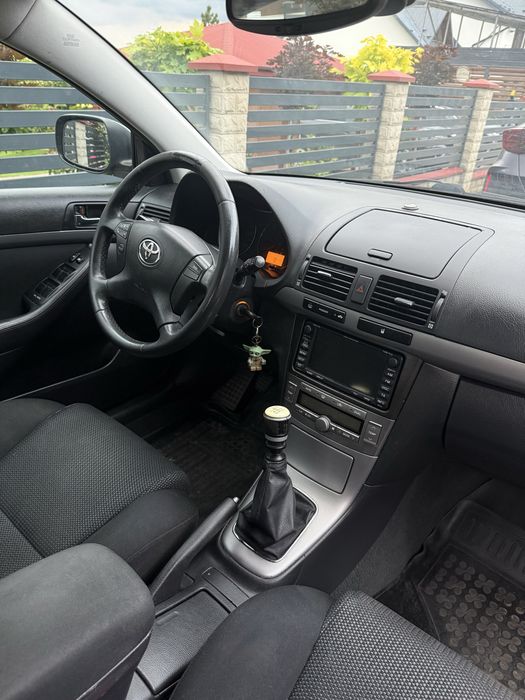 Toyota Avensis Exclusive