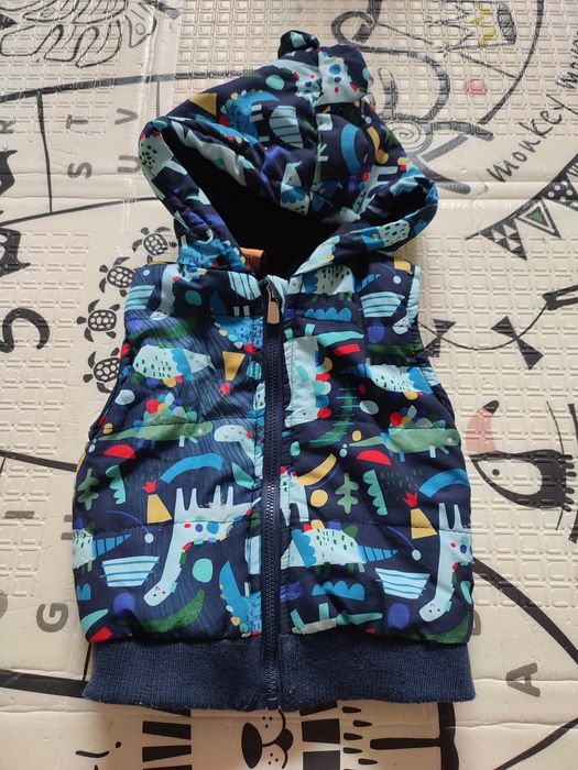 Bezrękawnik 12-18 mscy 80-86