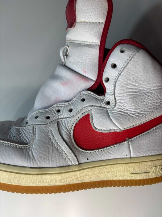 Tênis Nike Air Force 1 High Sculp Gym Red