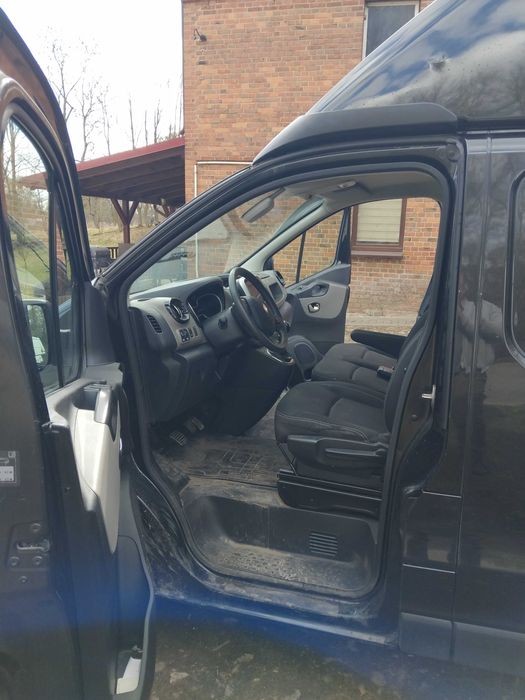 Renault Trafic cena  2019 rok, cena do negocjacji