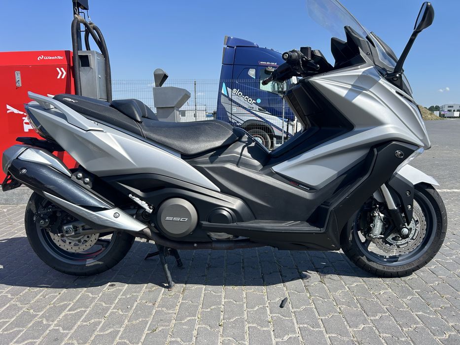 Kymco AK 550 T MAX