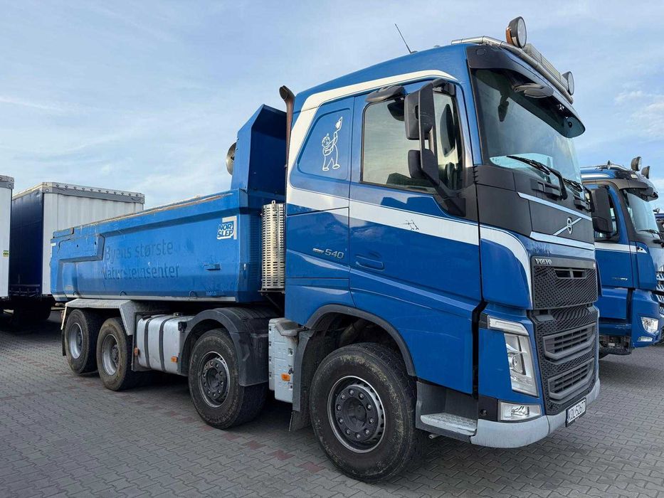 Wynajmę samochody wywrotki czteroosiowe / trzyosiowe z kierowcą!