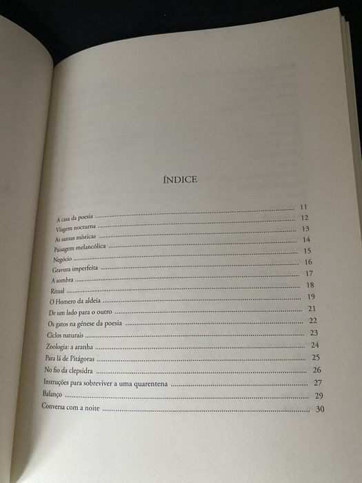 Livro Poesia de Nuno Júdice “Regresso a um Cenário Campestre”