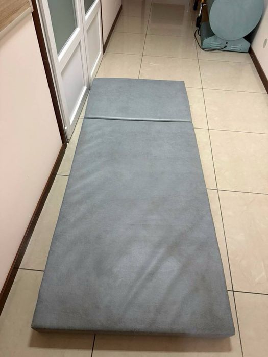 Продам кушетку для осмотра Медецинскую