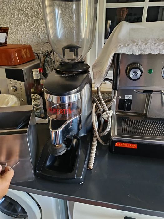 Máquina café mais moinho profissional