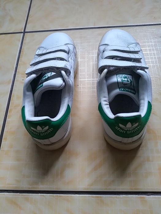 Кроссовки Adidas