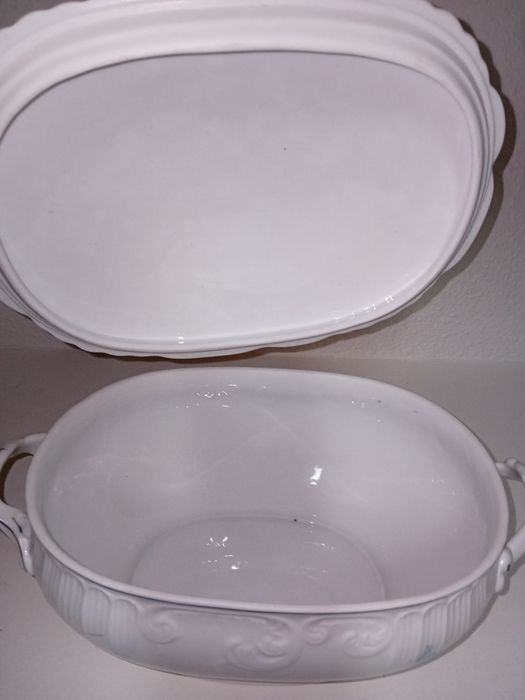 Terrina em porcelana Vista Alegre