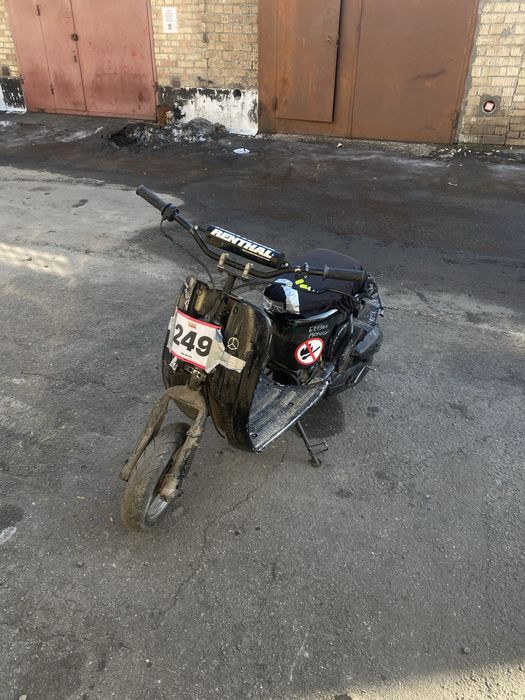 Продам мопед Suzuki Verde без руля и выноса!!!