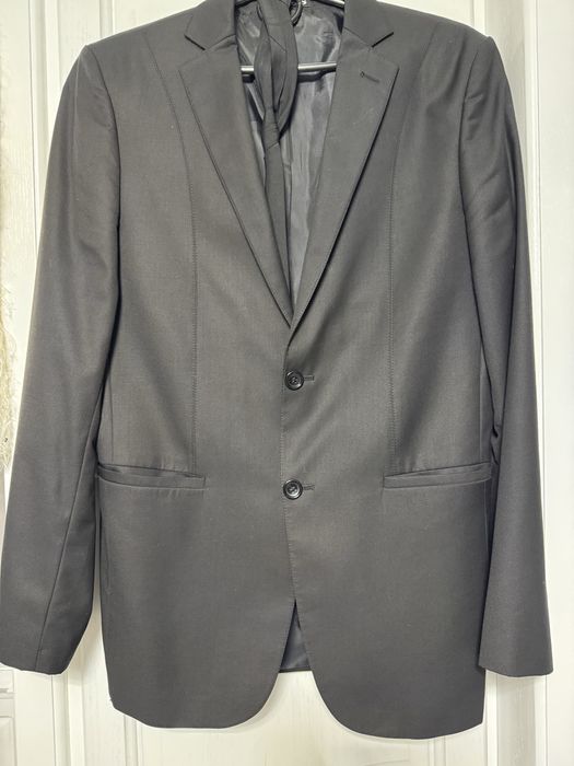 Класичний костюм