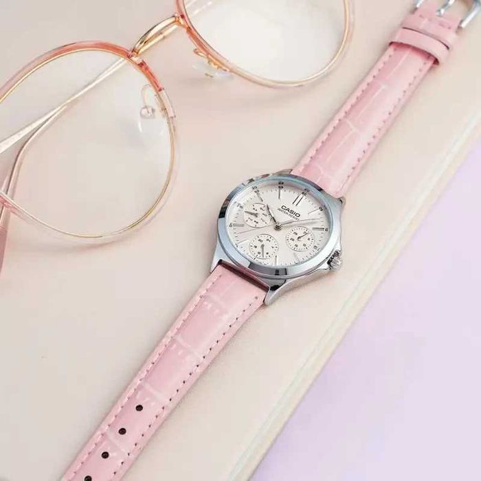 Zegarek damski CASIO LTP-V300L-4A (zd581b) + BOX