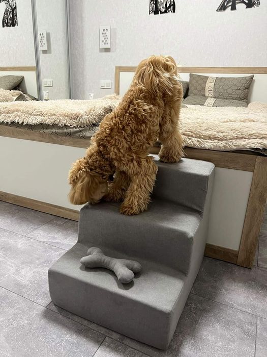 Сходинка для песиків. Колір бежевий з кісточкою. 30*40 см