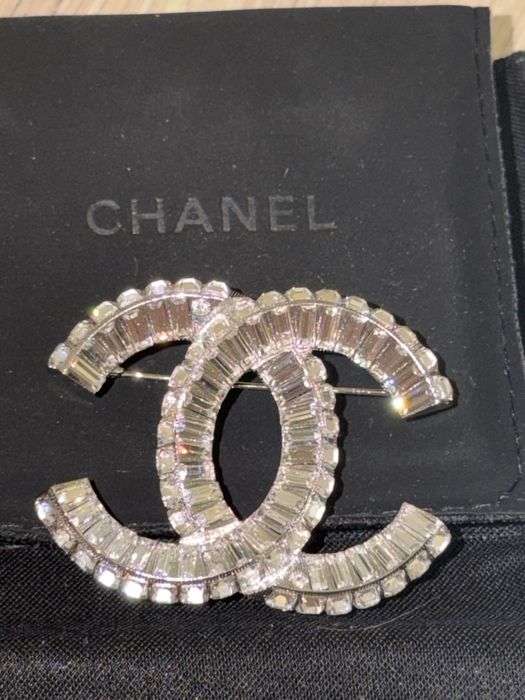 Alfinete Chanel original