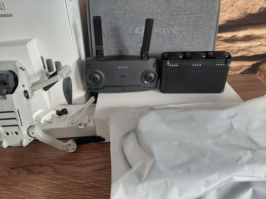 Dji Mavic Mini Fly More Combo.