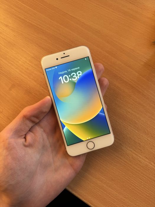 iphone 8 64gb gold - купити телефони та аксесуари - Ціна на OLX.ua
