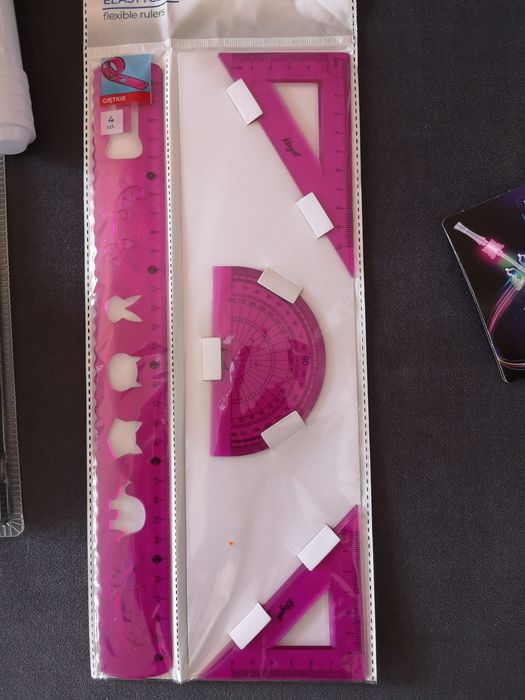 Zestaw linijek Kayet.