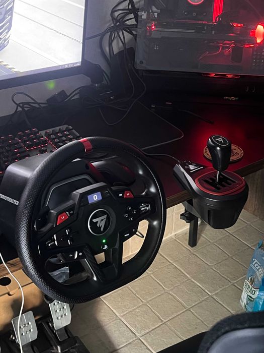 Thrustmaster T248R + Pedais + Shifter