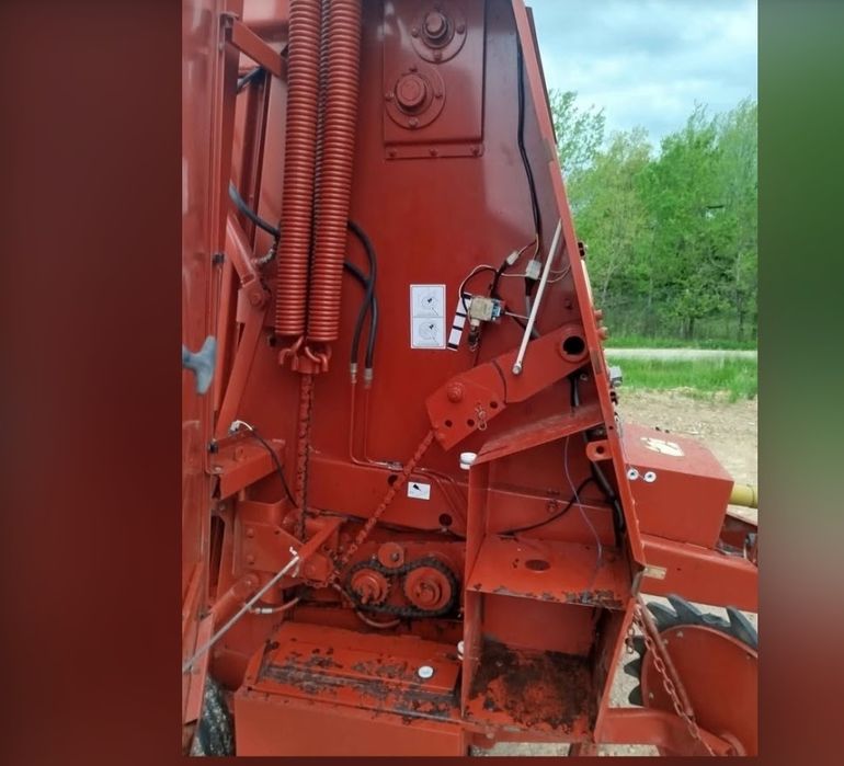 Enfardadeira de rolos