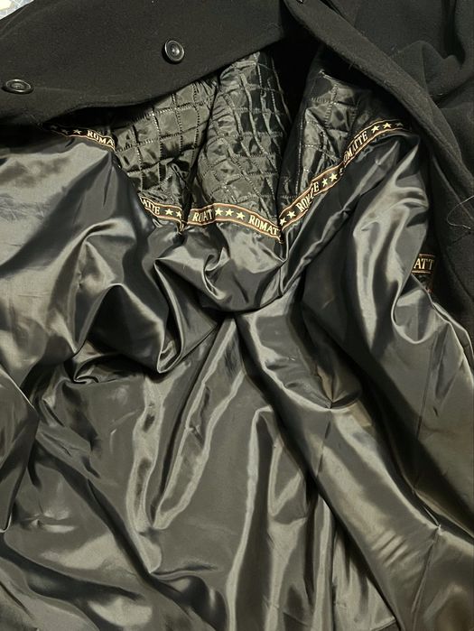 Класичне чорне пальто з якісної вовни, бренд Romatte Men’s Wear