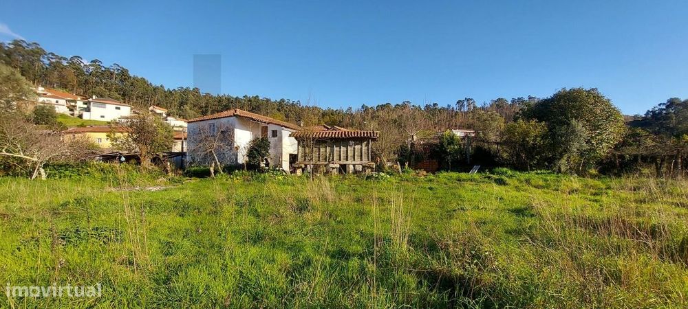 Moradia T3 em Duas Igrejas Vila Verde Braga com 2020m2 deTerreno