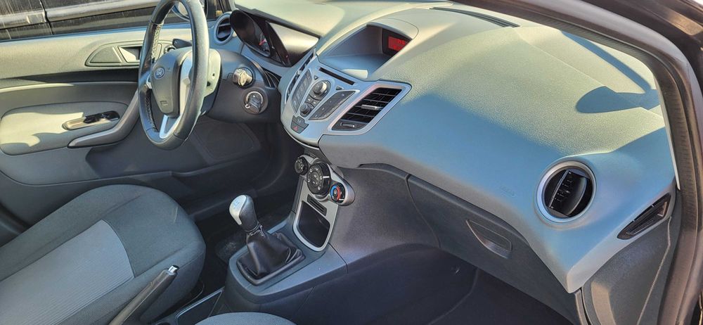 Ford Fiesta 1.2 16v 82ps