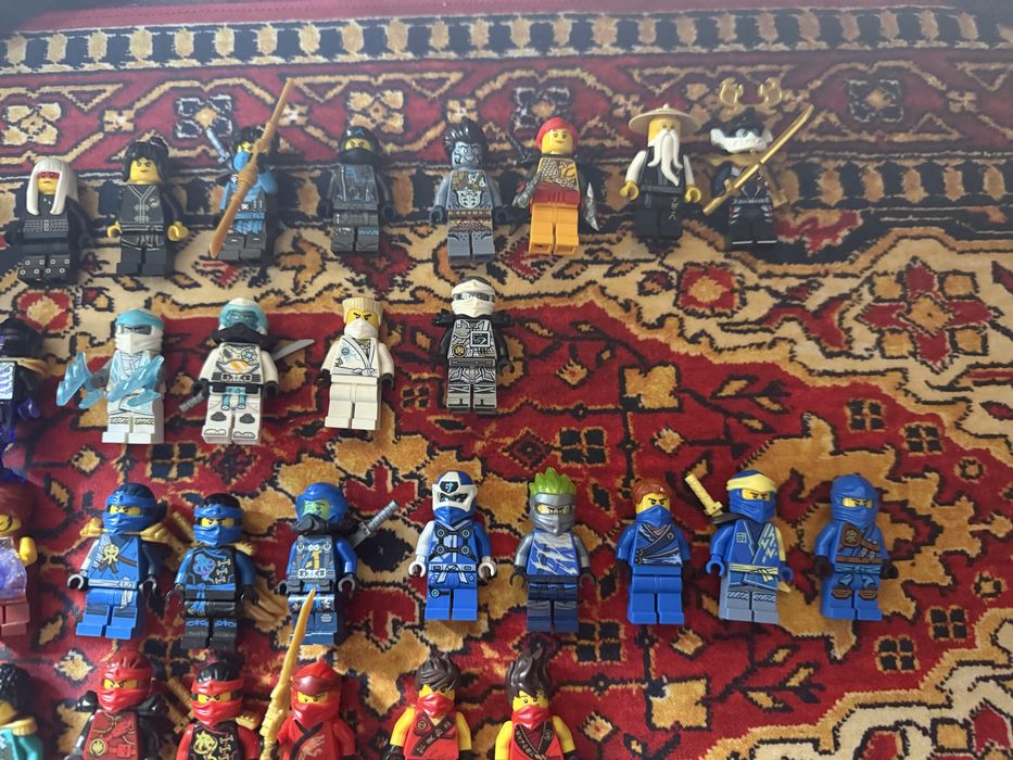 Mini figurki LEGO Ninjago (Sprzedaje tylko całość)