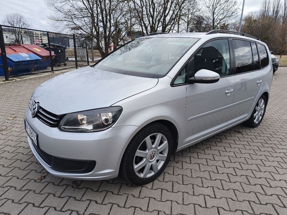 Volkswagen Touran 1.6 TDI 2012 rok Wersja 7 osób  Zamiana