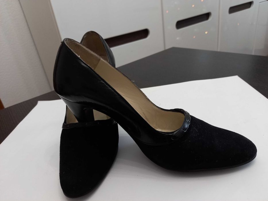 р. 36 Bally туфли кожаные модельные женские Испания