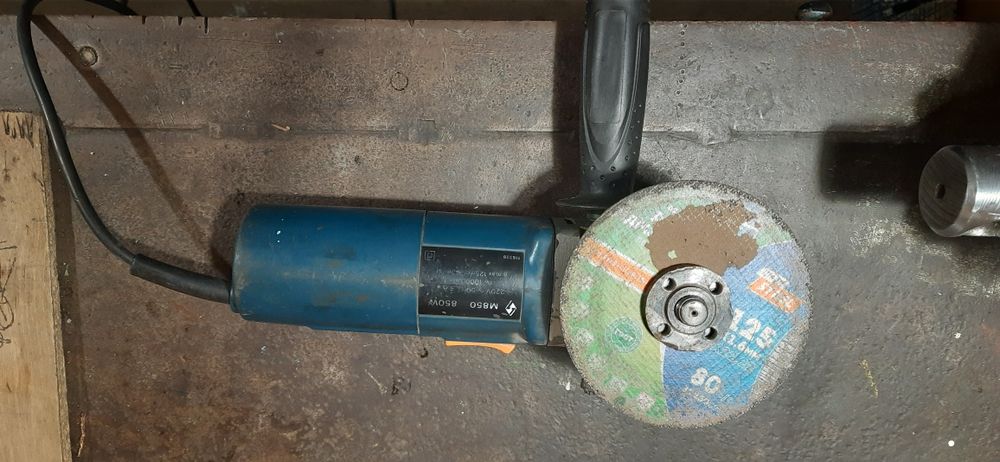 Кутова шліфмашина(болгарка)ELTOS M 850