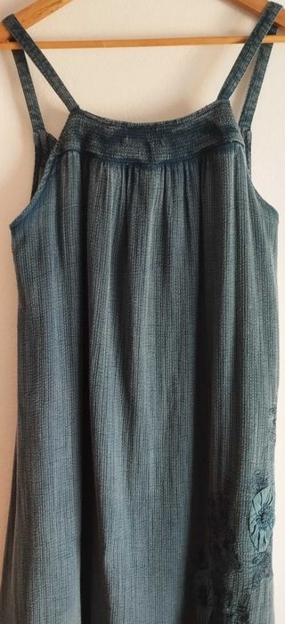 Vestido Parfois Bordado
