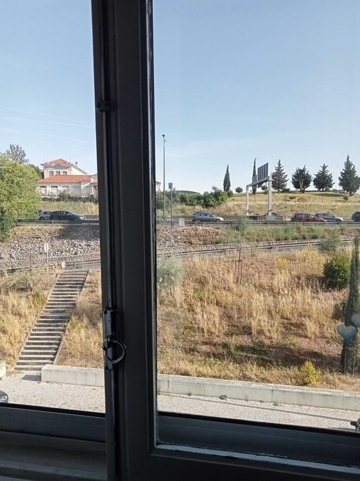 Quarto para arrendar em benfica