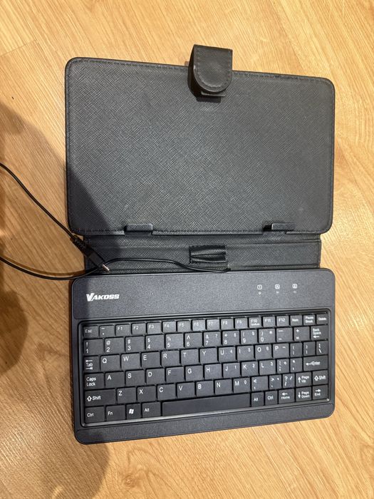 Tablet Huawei z etui