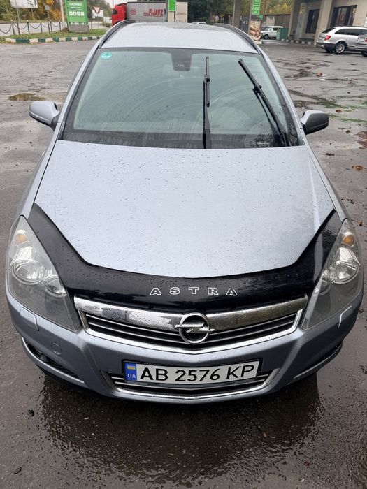 Опель Астра Н 1.9 дизель автомат