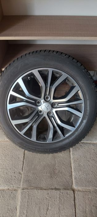 Alufelgi Mitsubishi Outlander z oponami zimowymi Hankook 225/55/18