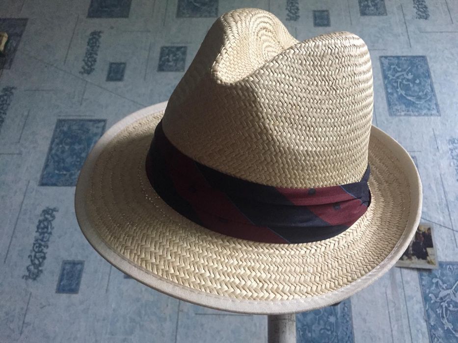 Капелюх шляпа hat
