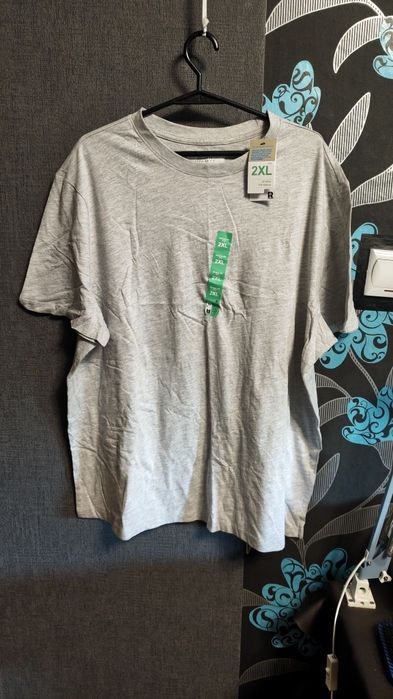 T-shirt szara Primark