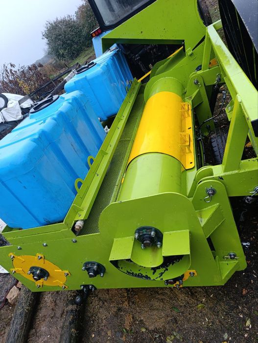 Гарбузозбиральний, гарбузовий комбайн