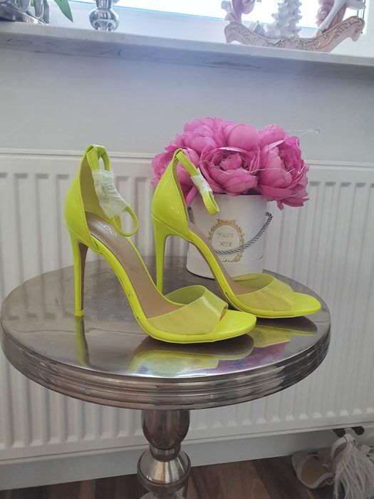 Śliczne Pastelowe Szpilki Aldo Nowe 37