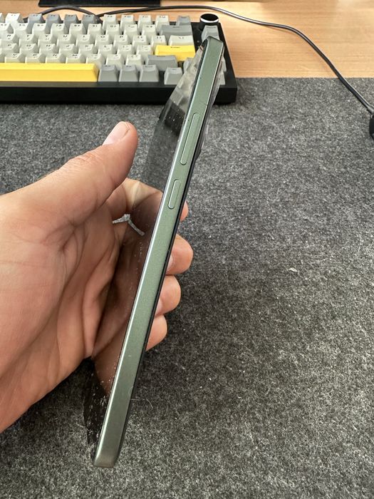 Poco m7 pro (потек экран)