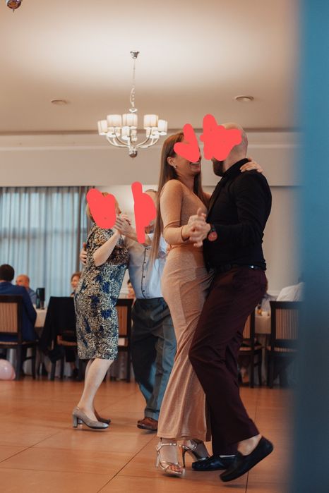 Piękna długa sukienka